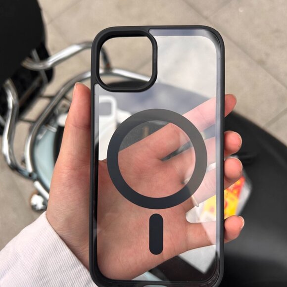 Cream iPhone16 Case - Picture 2 of 2